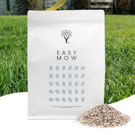 Long lasting lawn fertiliser front